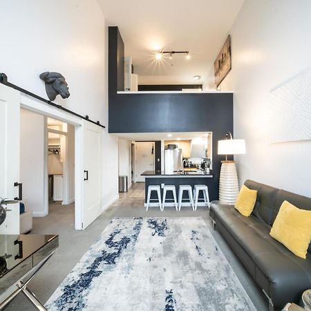 Modern Downtown Top Floor Penthouse With Bay Views Seattle Ngoại thất bức ảnh