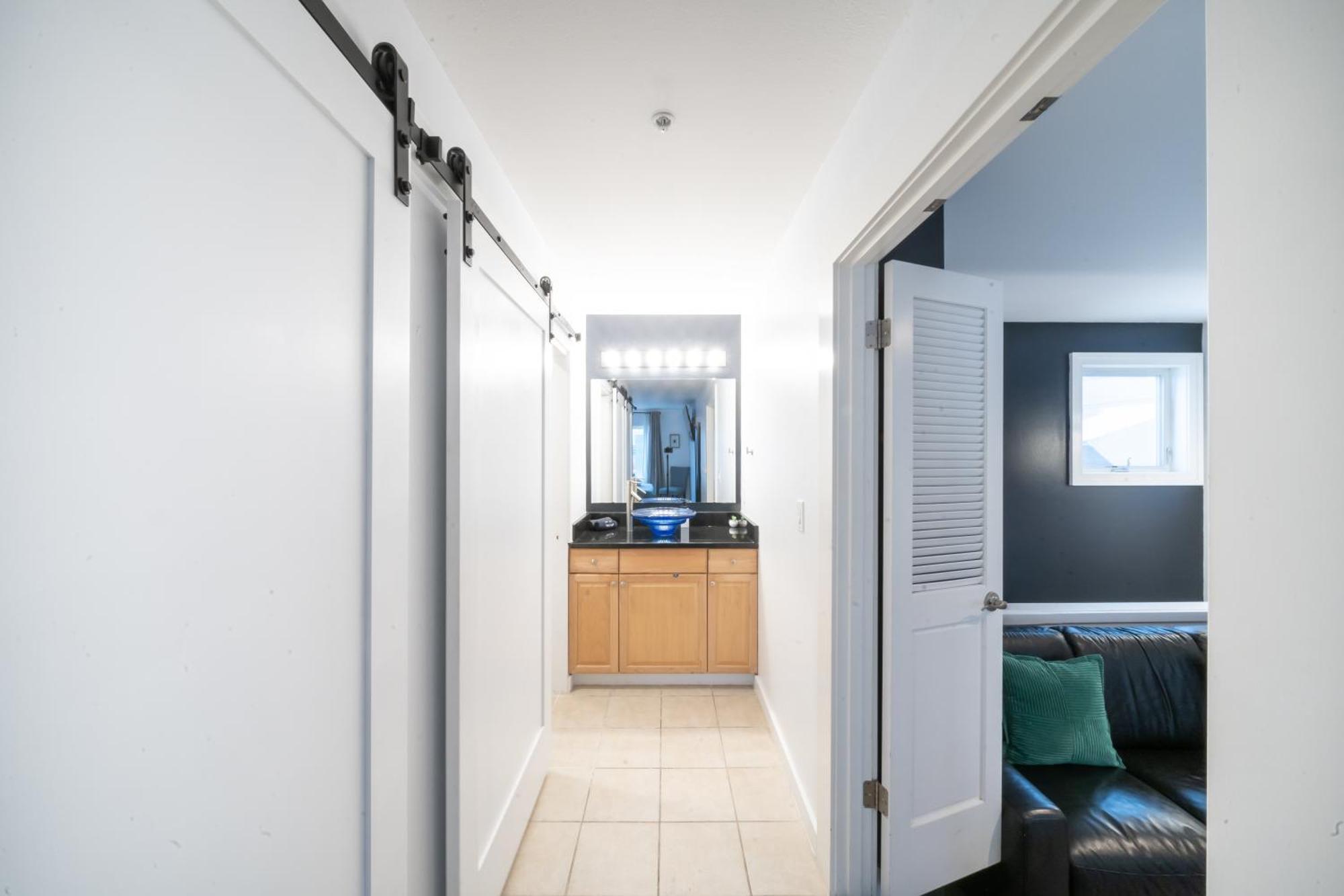 Modern Downtown Top Floor Penthouse With Bay Views Seattle Ngoại thất bức ảnh