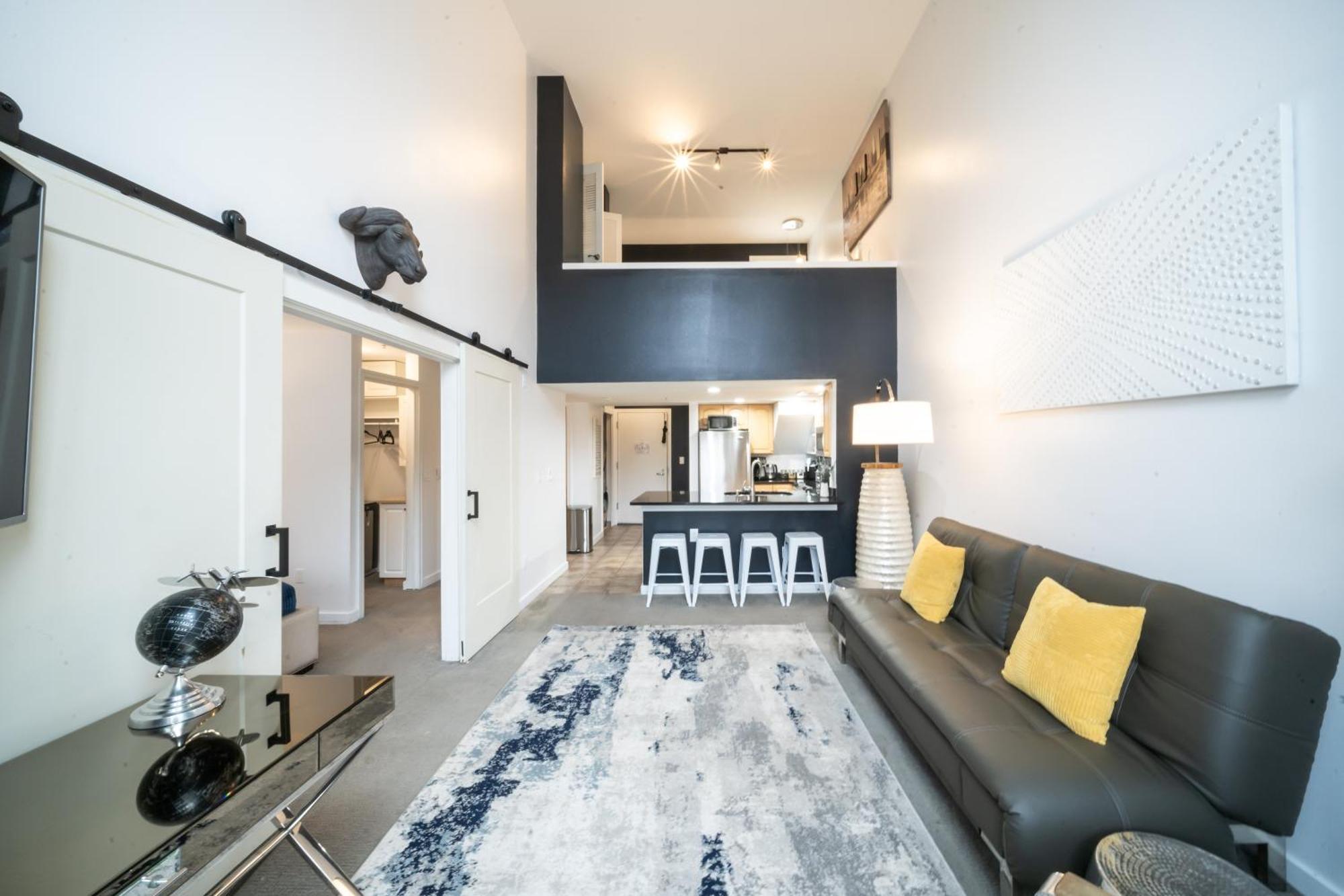 Modern Downtown Top Floor Penthouse With Bay Views Seattle Ngoại thất bức ảnh